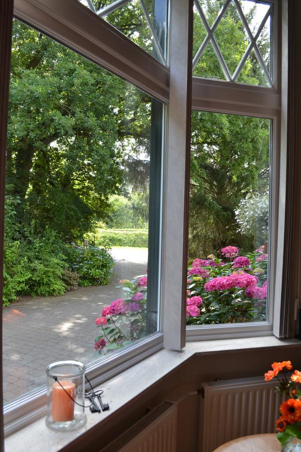 B&B De Zulthe Roden Exterior foto