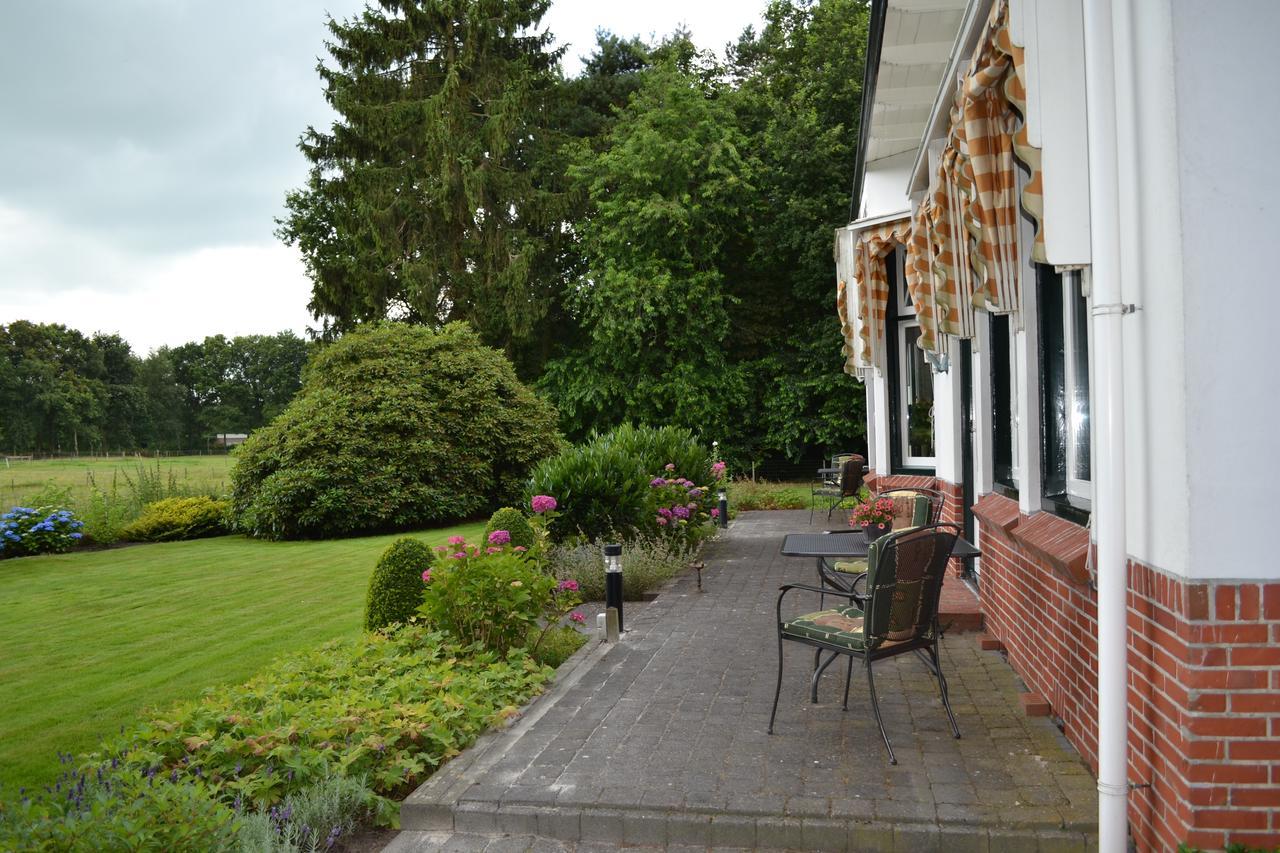 B&B De Zulthe Roden Exterior foto